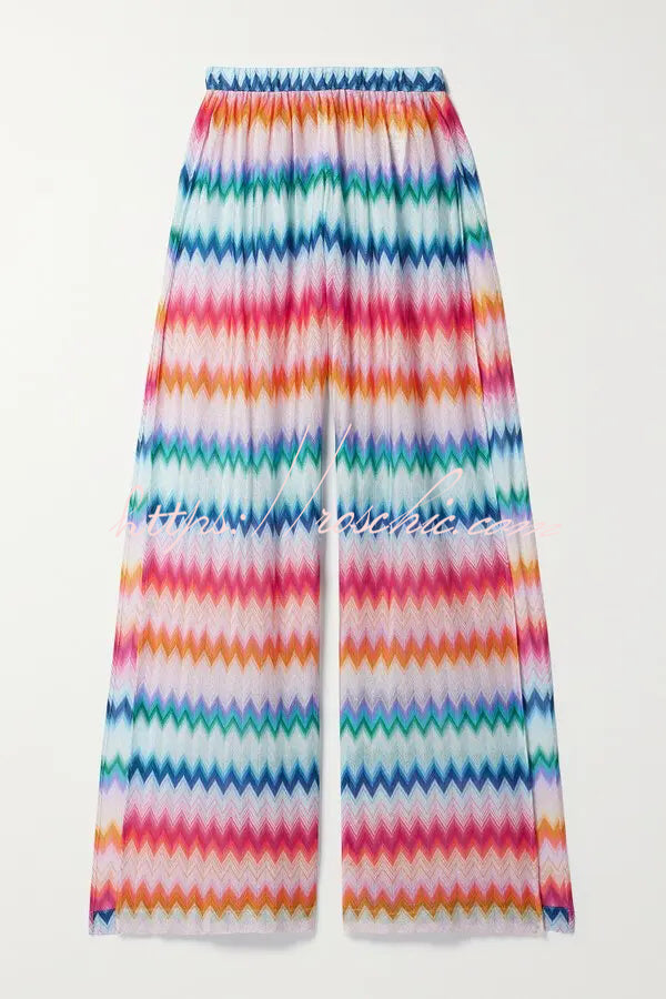 Colorful Zigzag Pattern Halter Neck Stretch Bikini and Elastic Waist Slit PantsThree-Piece Set